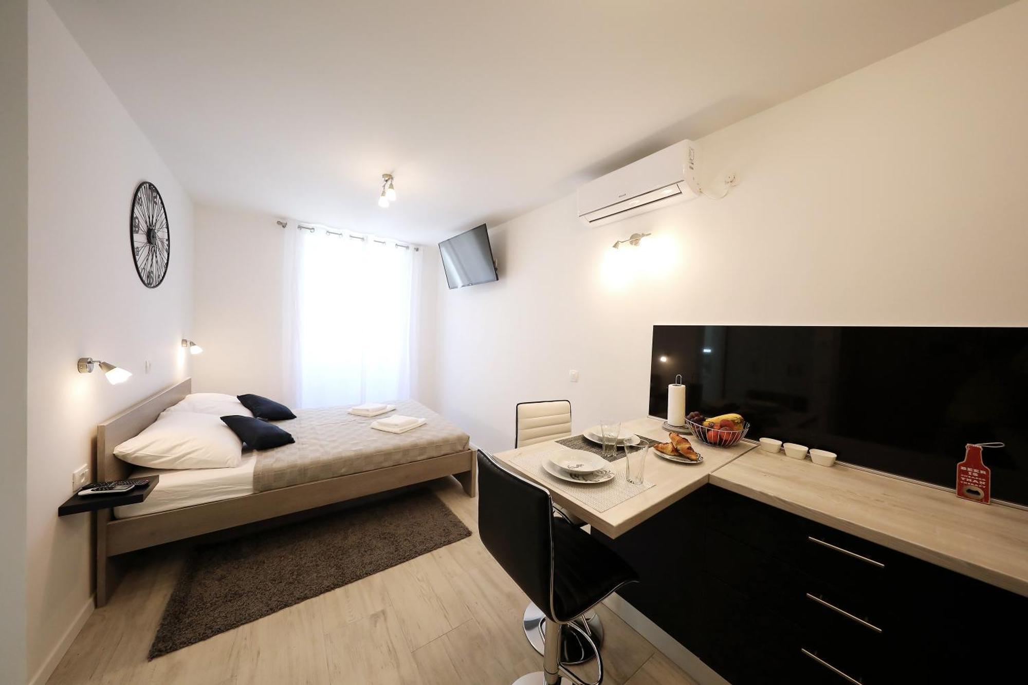 Piccola Pyrotima Apartman Zadar